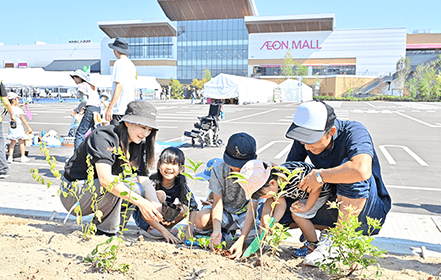 ふるさとの森づくりの様子