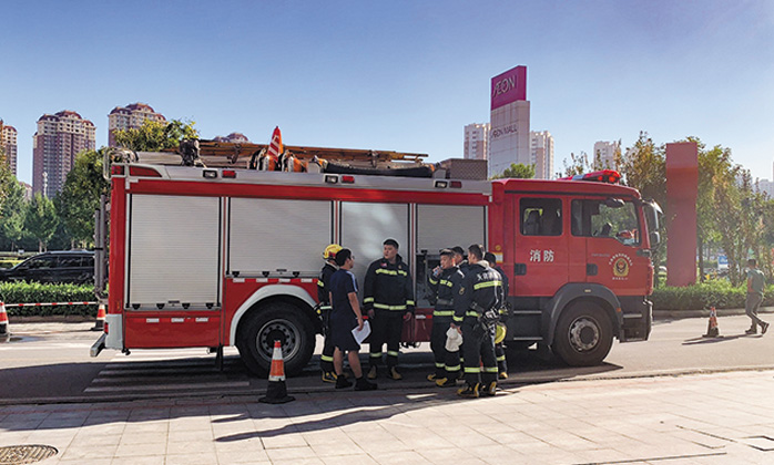 画像：重点的な火災防止で地域の消防安全模範会社に認定